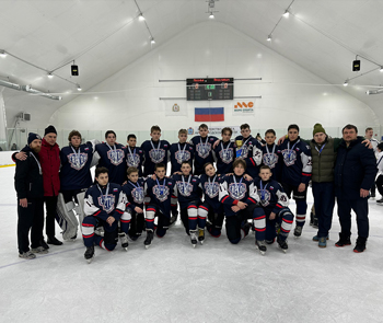 Юные хоккеисты команды «Светон» взяли серебро на Всероссийской «Золотой шайбе»